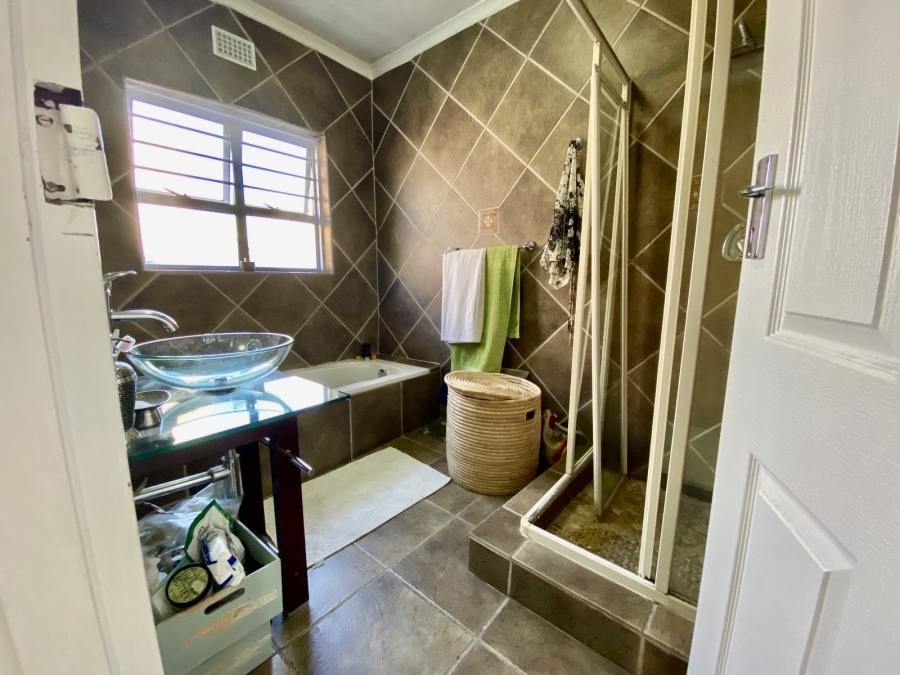 3 Bedroom Property for Sale in Klipkop Western Cape